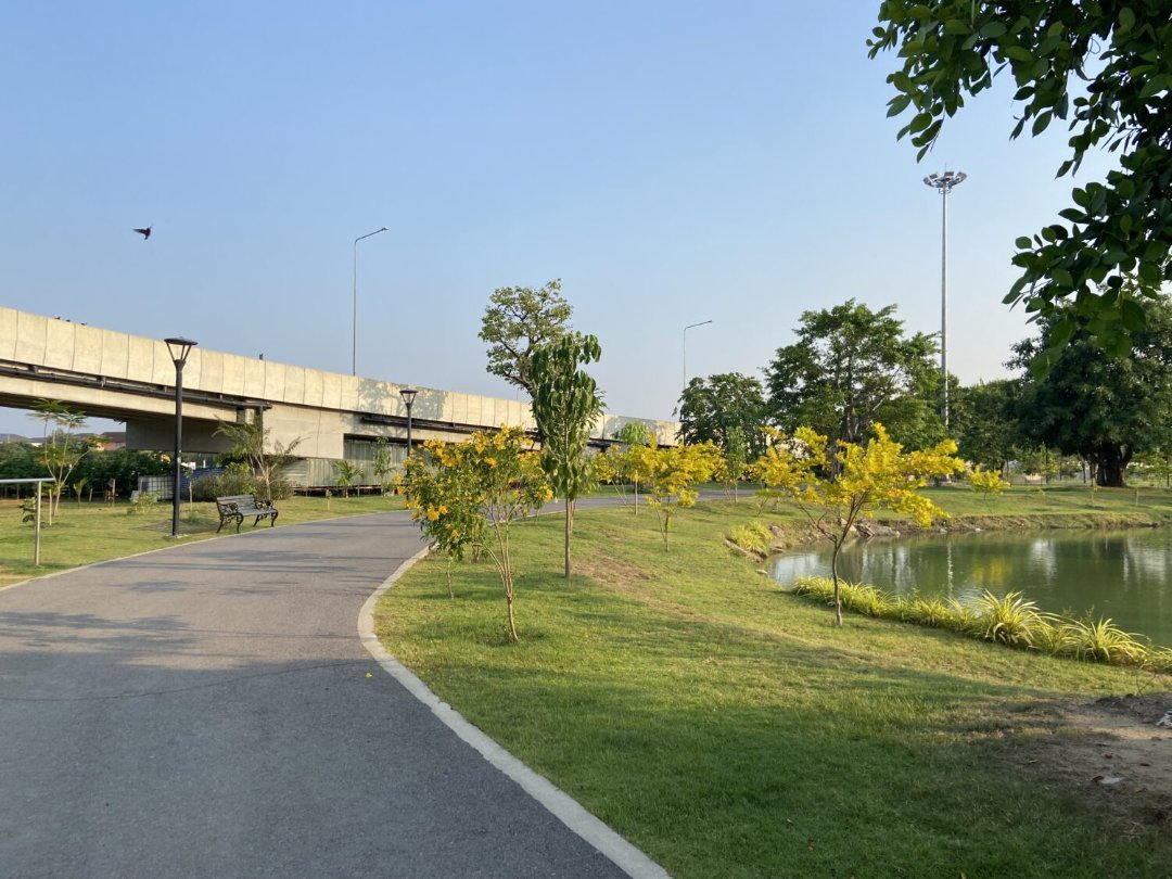 สวนสาธารณะทางต่างระดับถนนพรานนก